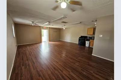 705 Fair Avenue, Gainesville, TX 76240 - Photo 17