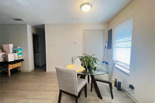 1108 N Elm St, Denton, TX 76201 - Photo 7