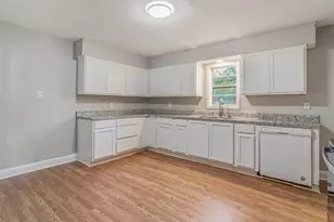 306 N Front St, Savoy, TX 75479 - Photo 7