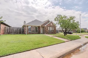 6027 Oakmont, Wichita Falls, TX 76310 - Photo 3