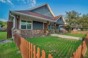 302 N Front St, Savoy, TX 75479 - Photo 3