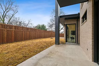 9015 Daytonia Avenue, Dallas, TX 75218 - Photo 31