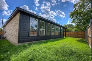 2408 Polk St, Greenville, TX 75401 - Photo 11