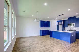 2408 Polk St, Greenville, TX 75401 - Photo 5