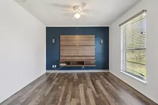 4402 Pineridge Dr, Garland, TX 75042 - Photo 17