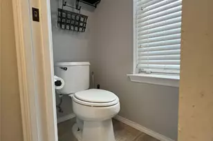 2507 Plumgrove Cir, Arlington, TX 76006 - Photo 5