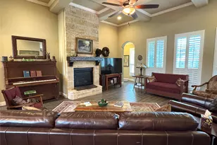 3108 Windcrest Ct, Granbury, TX 76049 - Photo 9