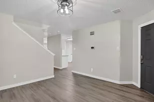 8412 Widgeon Way, Dallas, TX 75249 - Photo 37