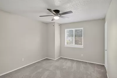 8412 Widgeon Way, Dallas, TX 75249 - Photo 19