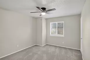 8412 Widgeon Way, Dallas, TX 75249 - Photo 19