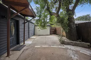 2521 Anzio Dr, Dallas, TX 75224 - Photo 21