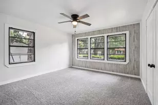 2521 Anzio Dr, Dallas, TX 75224 - Photo 15