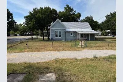 811 W 8th Street, Cisco, TX 76437 - Photo 5