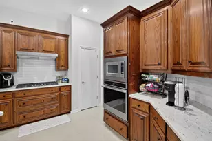 6 Brook Arbor Ct, Mansfield, TX 76063 - Photo 11