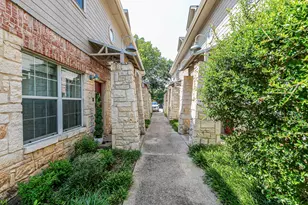 2011 S 7th St, Waco, TX 76706 - Photo 23