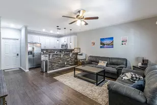 2011 S 7th St, Waco, TX 76706 - Photo 5