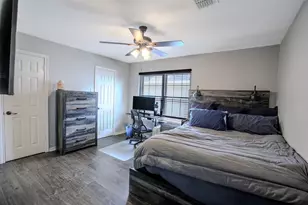 2011 S 7th St, Waco, TX 76706 - Photo 15