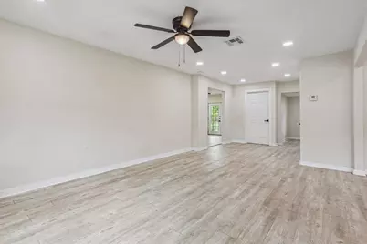 310 Garfield Street, McGregor, TX 76657 - Photo 5