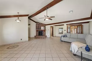 3433 W Tours Rd, West, TX 76691 - Photo 7