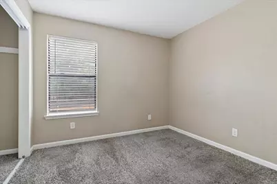 923 Breckenridge Drive, DeSoto, TX 75115 - Photo 29