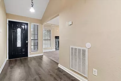 923 Breckenridge Drive, DeSoto, TX 75115 - Photo 3