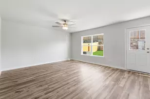 6347 Racer Smt Dr, Dallas, TX 75241 - Photo 11