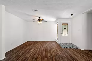 629 Bur Oak Dr, Irving, TX 75060 - Photo 11