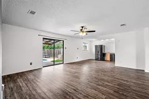 629 Bur Oak Dr, Irving, TX 75060 - Photo 7