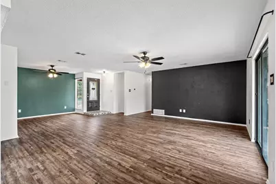 629 Bur Oak Drive, Irving, TX 75060 - Photo 9