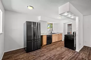 629 Bur Oak Dr, Irving, TX 75060 - Photo 13