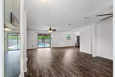 629 Bur Oak Drive, Irving, TX 75060 - Photo 5