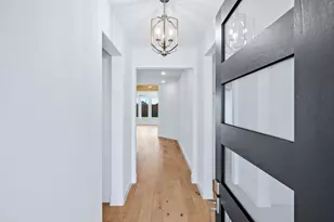 913 Beall St, Denton, TX 76207 - Photo 5