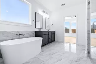 913 Beall St, Denton, TX 76207 - Photo 29