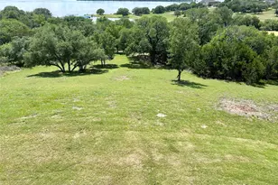 26035 Heartwood Dr, Whitney, TX 76692 - Photo 17