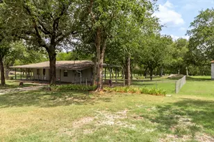 235 Country Dr, Waco, TX 76705 - Photo 15