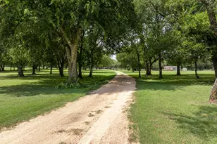 235 Country Dr, Waco, TX 76705 - Photo 25