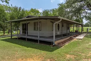 235 Country Dr, Waco, TX 76705 - Photo 3