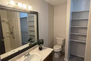 951 Van Zandt, Paris, TX 75460 - Photo 9