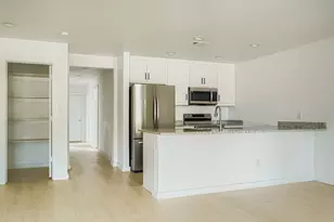 304 Thomas St, Terrell, TX 75160 - Photo 3