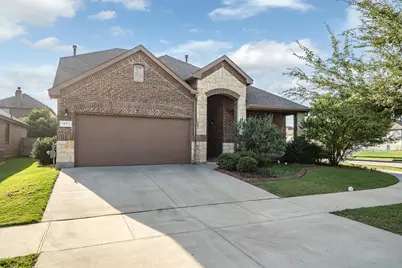 1613 Canary Lane, Argyle, TX 76226 - Photo 3