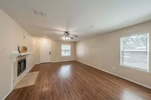 520 King St, Cedar Hill, TX 75104 - Photo 9