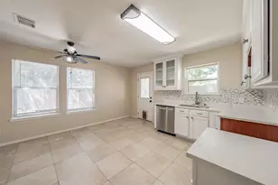 520 King St, Cedar Hill, TX 75104 - Photo 13