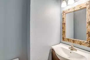 1327 Hemphill Dr, Cleburne, TX 76033 - Photo 25