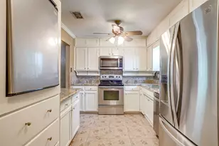 1327 Hemphill Dr, Cleburne, TX 76033 - Photo 11