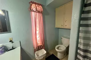 2621 Washington St, Commerce, TX 75428 - Photo 11