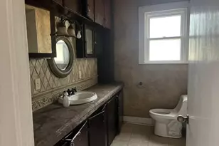 511 W 7th St, Cisco, TX 76437 - Photo 11