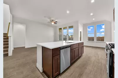 5016 Meadow Vista Lane, Fort Worth, TX 76036 - Photo 3