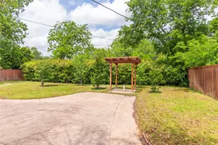 3211 Lockmoor Ln, Dallas, TX 75220 - Photo 31