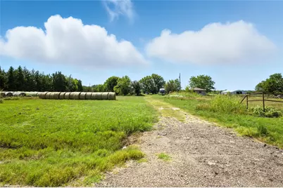 9620 Fm 895, Lake Creek, TX 75450 - Photo 21