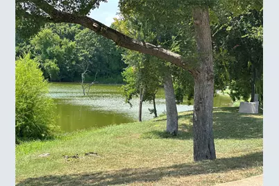 1608 Lakeview, DeSoto, TX 75115 - Photo 3